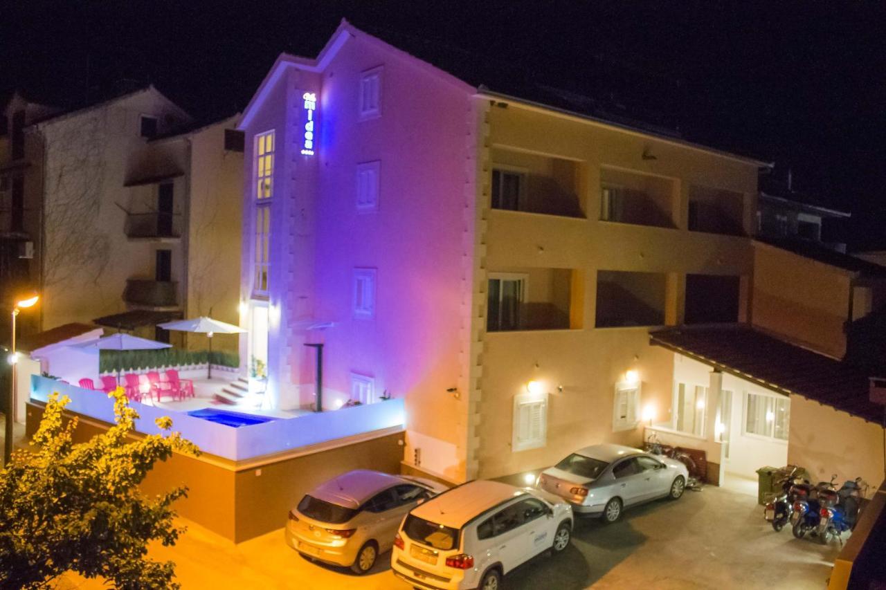 Villa Midea Supetar Eksteriør billede